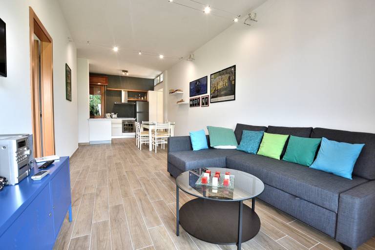 Fully equipped holiday apartment with terrace, garden & pool | Beach nearby | Pets are welcome — photo 2