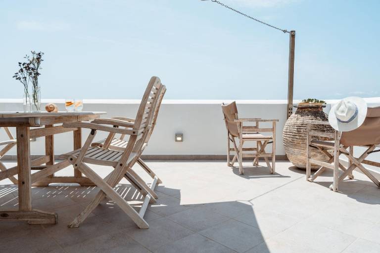 Pleasant apartment with patio & yard | Close to the beach | Pet-friendly in Naxos