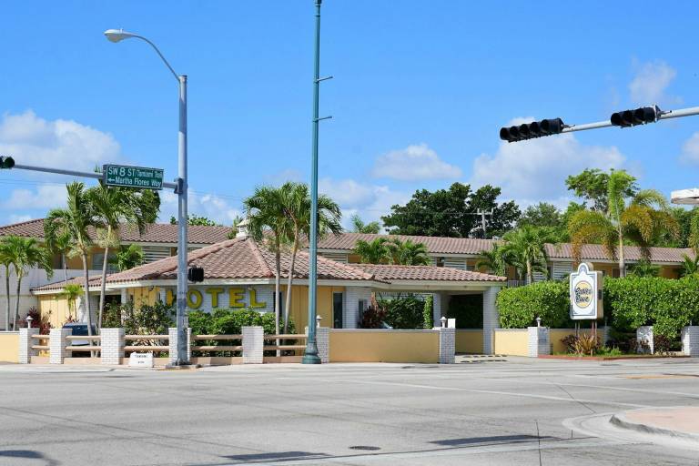 OYO Hotel Coral Gables - Miami Airport — photo 4