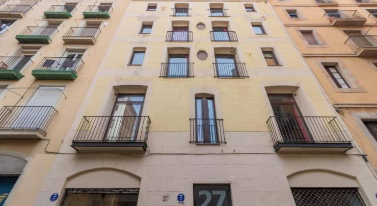 Apartment with patio | Close to Barcelona Cathedral | Pet-friendly — photo 5