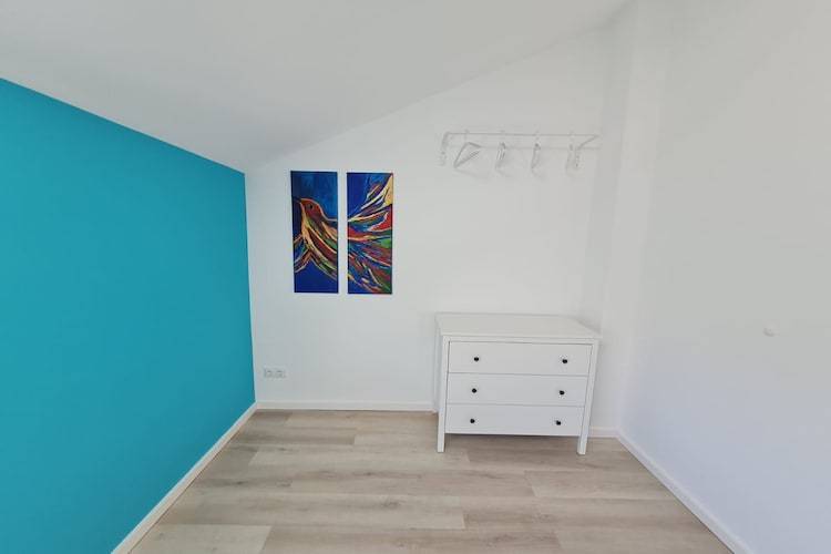 Rental apartment with terrace & yard — photo 5