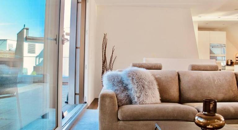 Holiday apartment | Next to St. Peter in Zürich