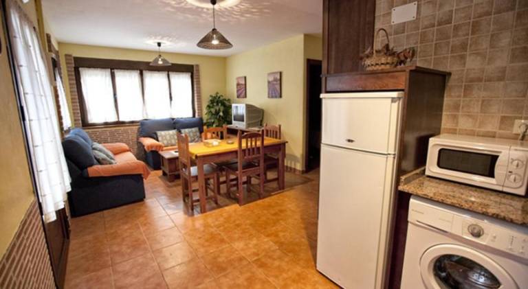 Apartment with 2 rooms for 4 persons — photo 3