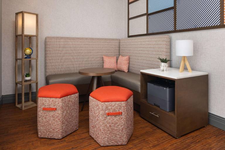 Hampton Inn Fairmont — photo 4