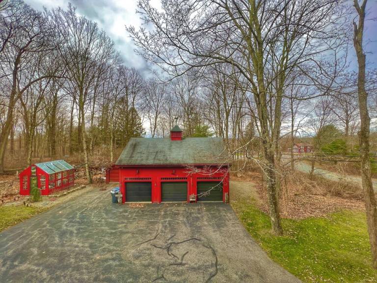 House Amston