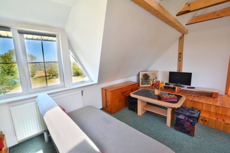 Family-oriented pleasant house with yard, BBQ & patio | Sea view | Dogs allowed — photo 3