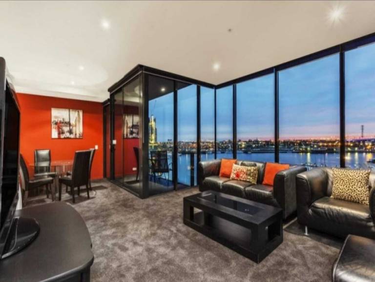 Condo Docklands