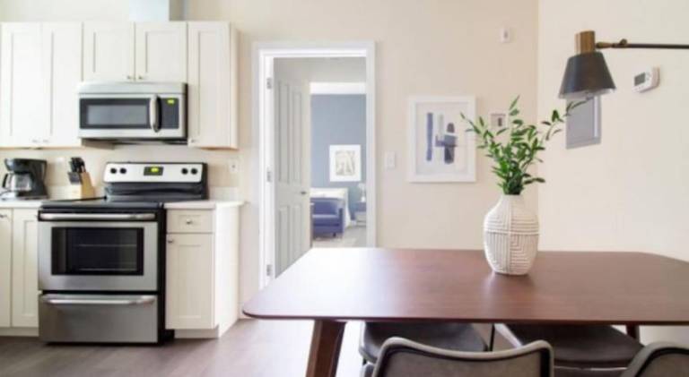 Fully equipped pleasant apartment | Near Faneuil Hall | Suitable for remote work | Dogs allowed — photo 3