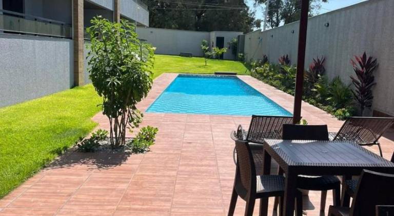 Holiday apartment with pool — photo 4