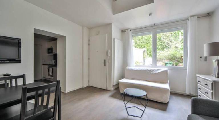 Apartment with 1 room for 4 persons — photo 2