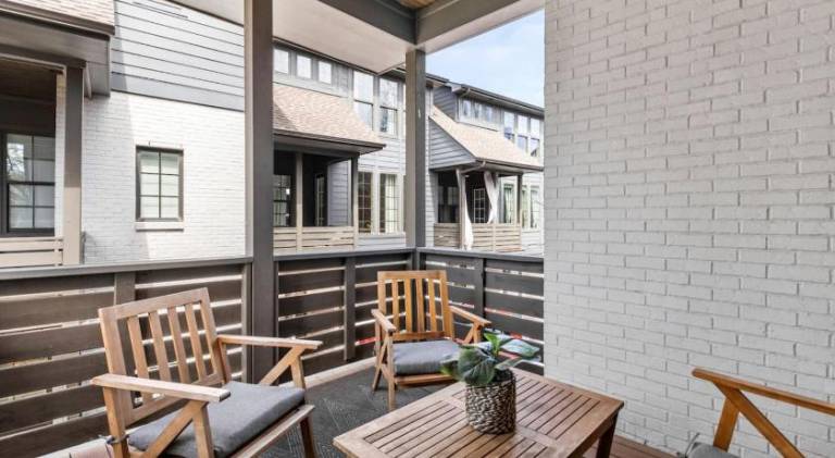 Fully equipped vacation home with terrace | Pets allowed — photo 4