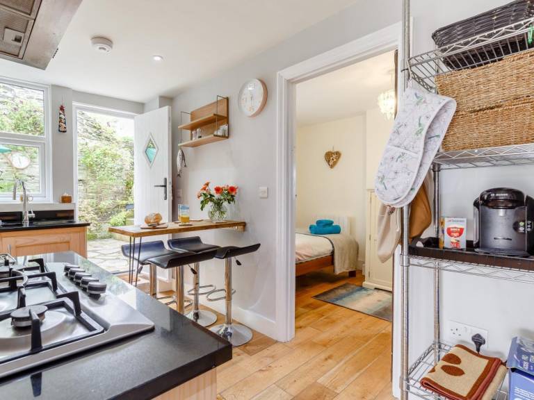 Fully equipped nice cottage with garden | Water view | Pet-friendly — photo 5