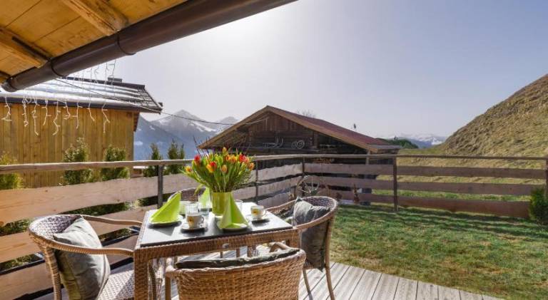 Chalet with 2 rooms for 5 persons — photo 3