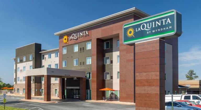 La Quinta Inn & Suites by Wyndham Augusta/Fort Eisenhower in Augusta, GA