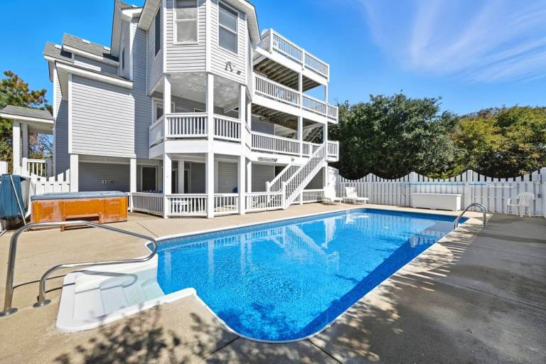 Family-oriented house with hot tub, BBQ & private pool | Next to the beach | Pets allowed — photo 3