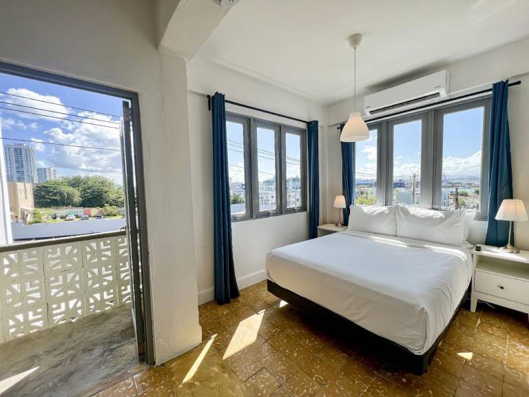 Urbana Hotel — photo 3