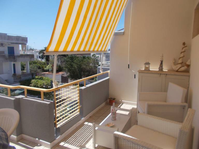 Apartment with terrace | Garden view — photo 3