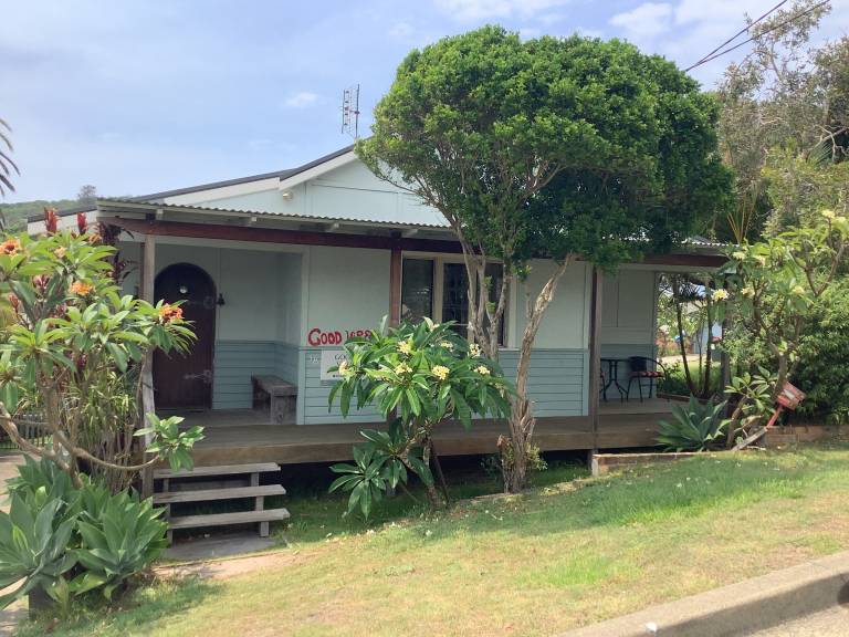 House  Crescent Head