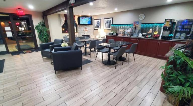 Super 8 By Wyndham Sterling Heights/Detroit Area — photo 5