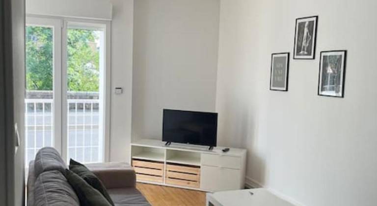Apartment with 1 room for 2 persons in Charleville-Mezieres