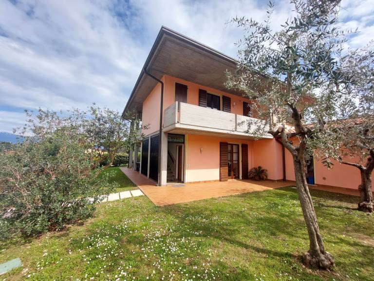 Villa San felice del Benaco