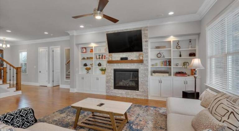 Vacation home with 5 rooms for 18 persons in Durham, NC