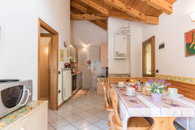 Apartment "Casa Bamby - Cevedale" with Balcony, Garden & Mountain View — photo 5