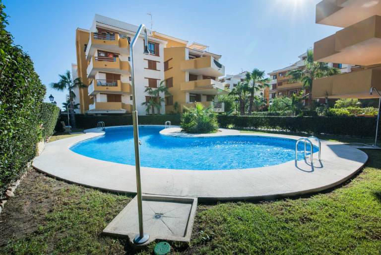 Rental apartment with private pool & garden | Beach view — photo 4