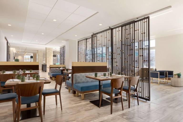 Embassy Suites by Hilton Boulder — photo 5