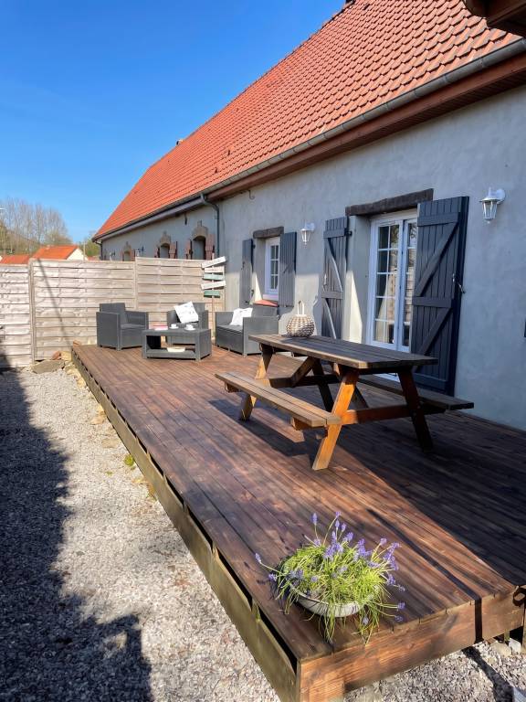 Familienhaus mit Gemeinschaftspool in Lottinghen