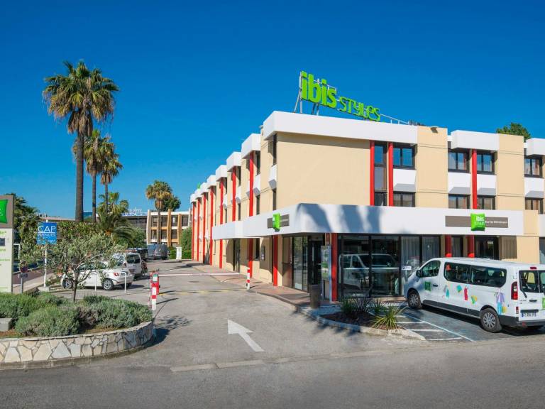 Ibis Styles Nice Cap 3000 Aeroport — photo 4