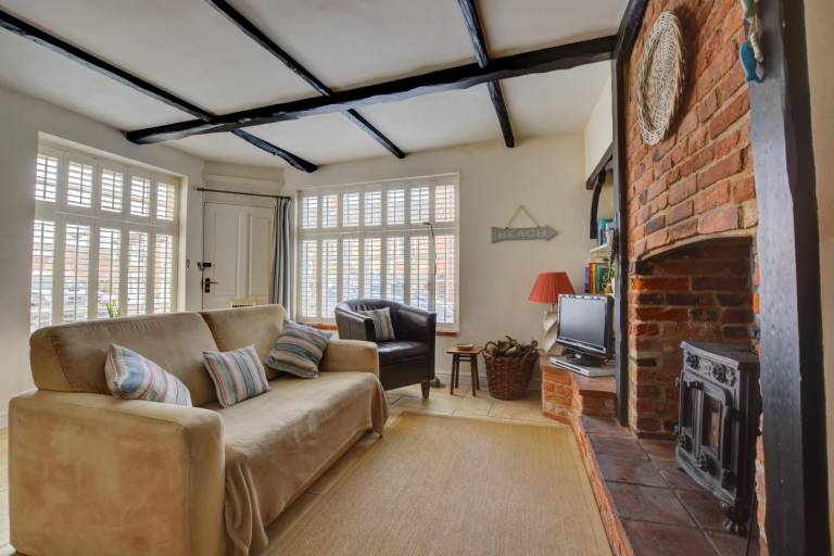 Cottage with 2 rooms for 3 persons — photo 3