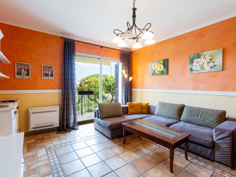 Charming apartment with garden, terrace & pool | Sea view | Pet-friendly — photo 4
