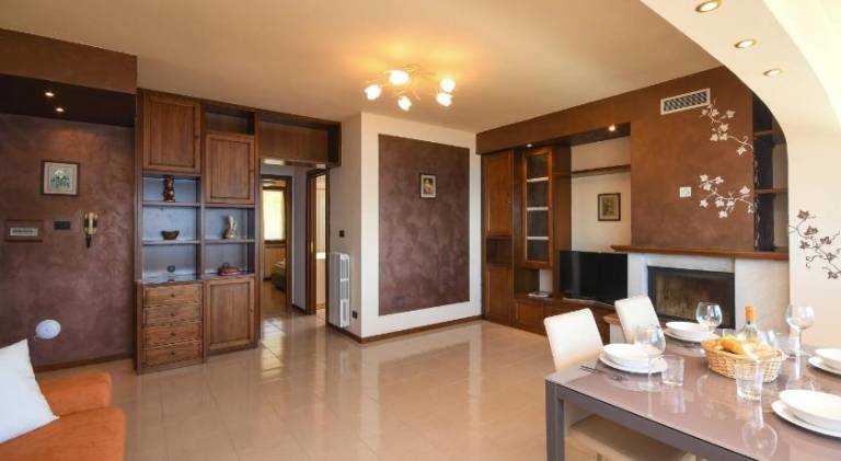 Serviced apartment with garden & terrace | Dogs allowed — photo 2