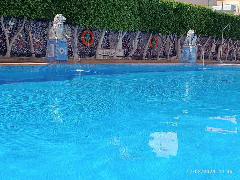 Rental apartment with garden, pool & patio | Pets allowed — photo 2