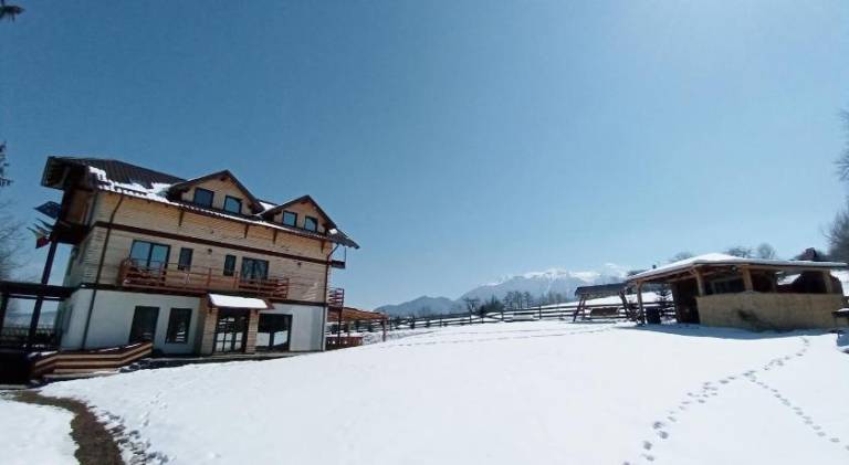 Villa with jacuzzi, barbecue & terrace — photo 4