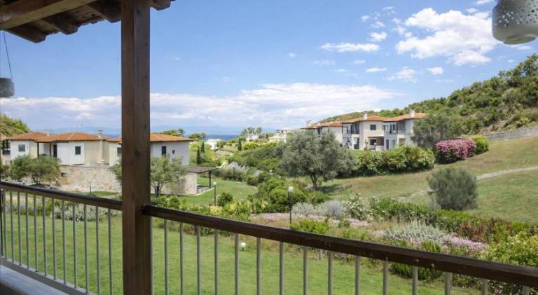 Villa with BBQ & terrace — photo 5