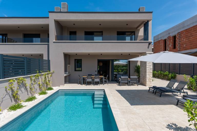 Fully equipped charming villa with barbeque, terrace & garden | Pet-friendly — photo 3