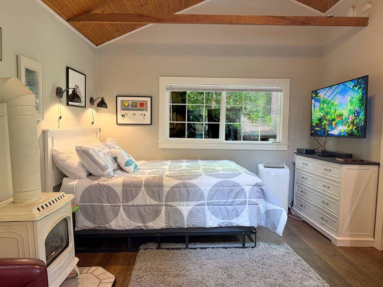 Nice cottage with jacuzzi | Mountain view | Pets are welcome — photo 4