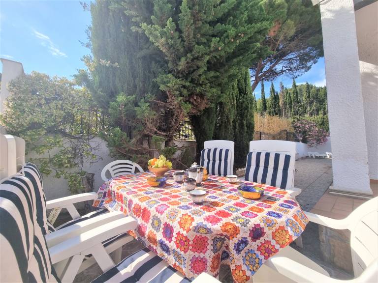 Fully equipped lovely villa with garden, patio & grill | Next to the beach | Pets allowed — photo 5