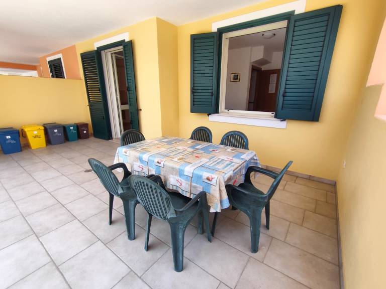 Apartment with terrace — photo 4