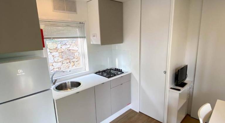 GlampChalet 5 Persone Pool&Parking-Pietra Ligure — photo 4