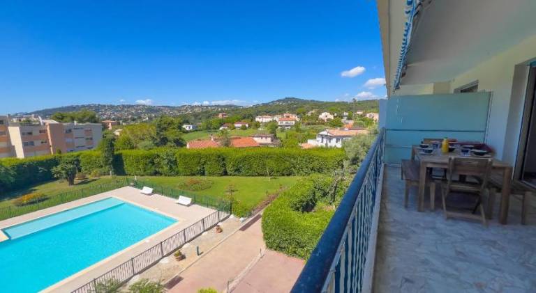 LA ROSERAIE for 6 By Sunset Riviera Holidays — photo 4