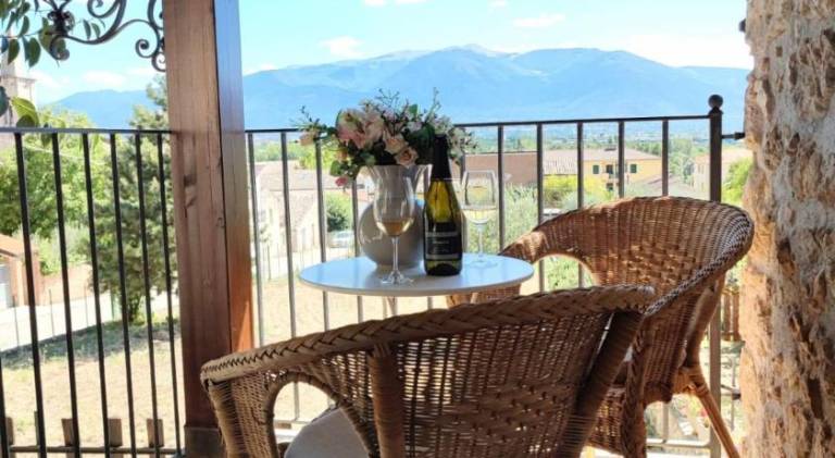 House with 2 rooms for 7 persons in L'Aquila