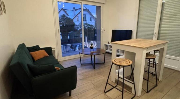 Apartment with 2 rooms for 6 persons — photo 2