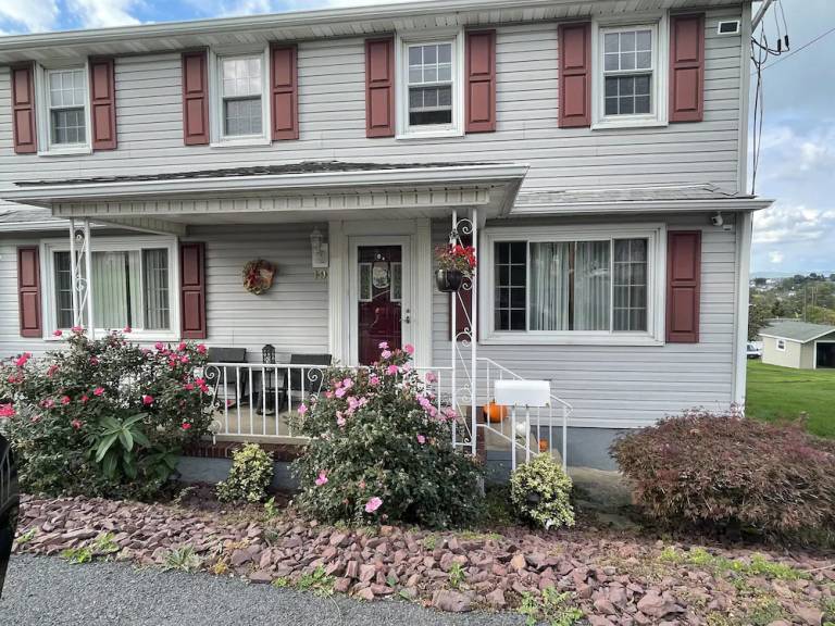 House  Kingston Township