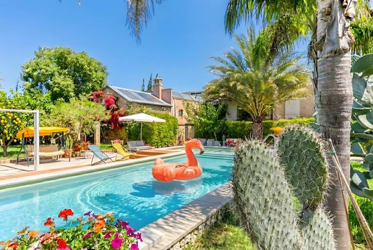 Charming residence with large pool and park in Gagliano del Capo