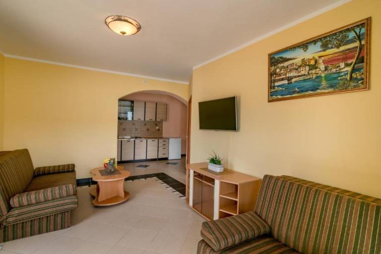 Ferienwohnung in Herceg Novi, Njivice für max. 4 Personen, Ferienwohnung in Herceg Novi, Njivice für max. 4 Personen,