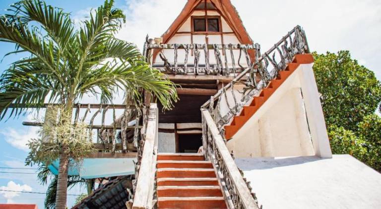 Semper Fidelis Camp in Bacalar
