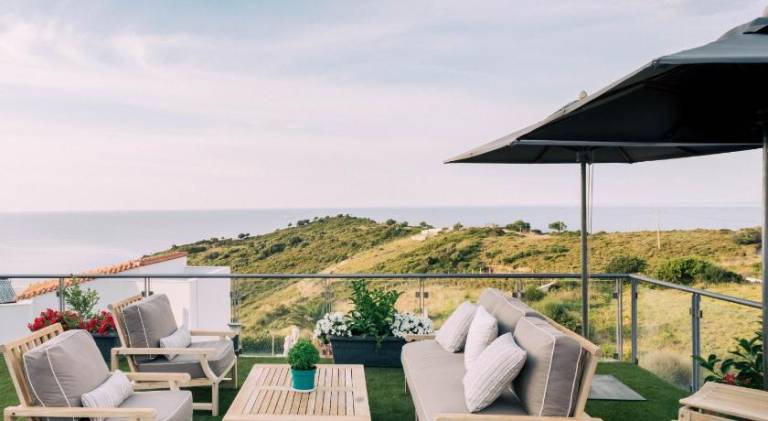 Villa with barbeque, private pool & yard | Suitable for remote work — photo 3